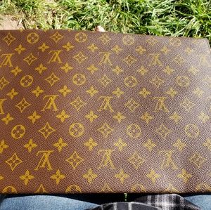 Louis Vuitton Vintage Leather Document Folder